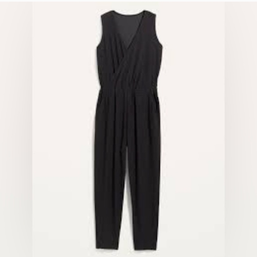 Old Navy Active Breathe Women's Jumpsuit Size Large Dark Gray Athleisure